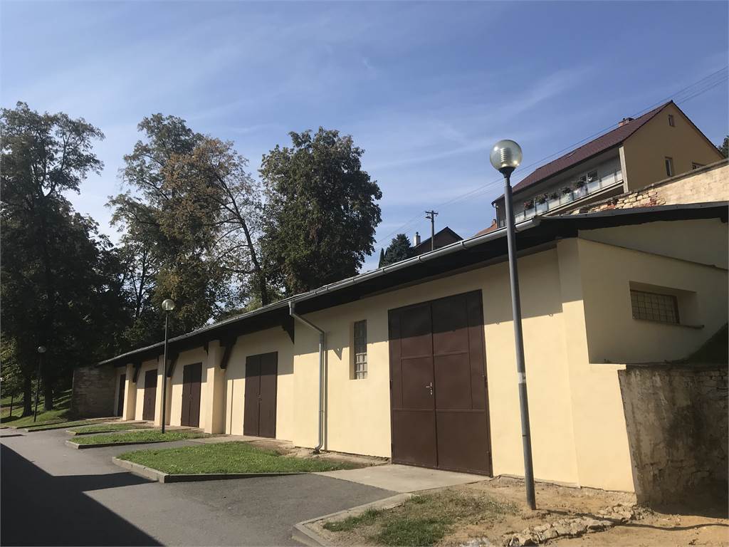 Vysprávky a nátěry objektů v majetku města